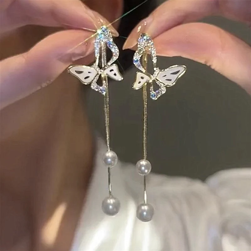 Sparkling Flutters Earrings - Image 3