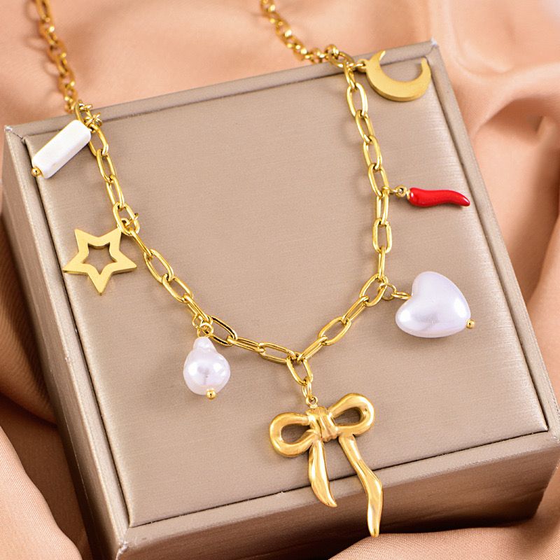 Spicy Gal Necklace