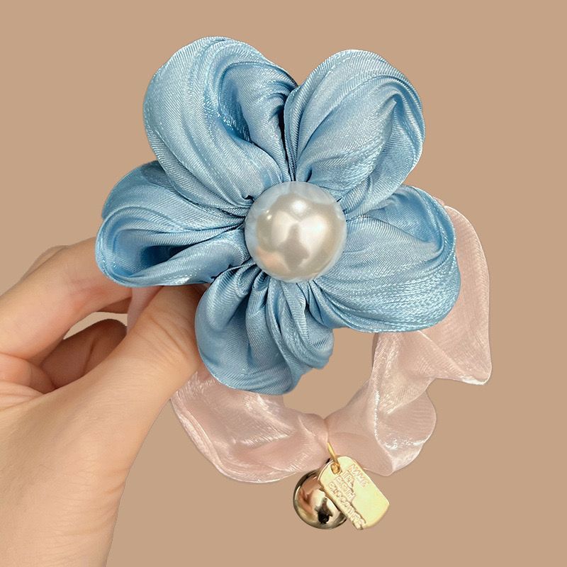 Springtime Pearl Scrunchie - Image 3