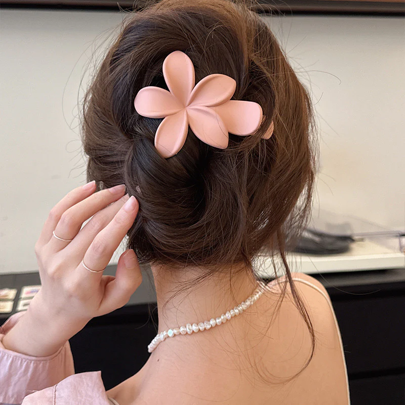 Springtime Pinteresty Hair Clip - Image 8