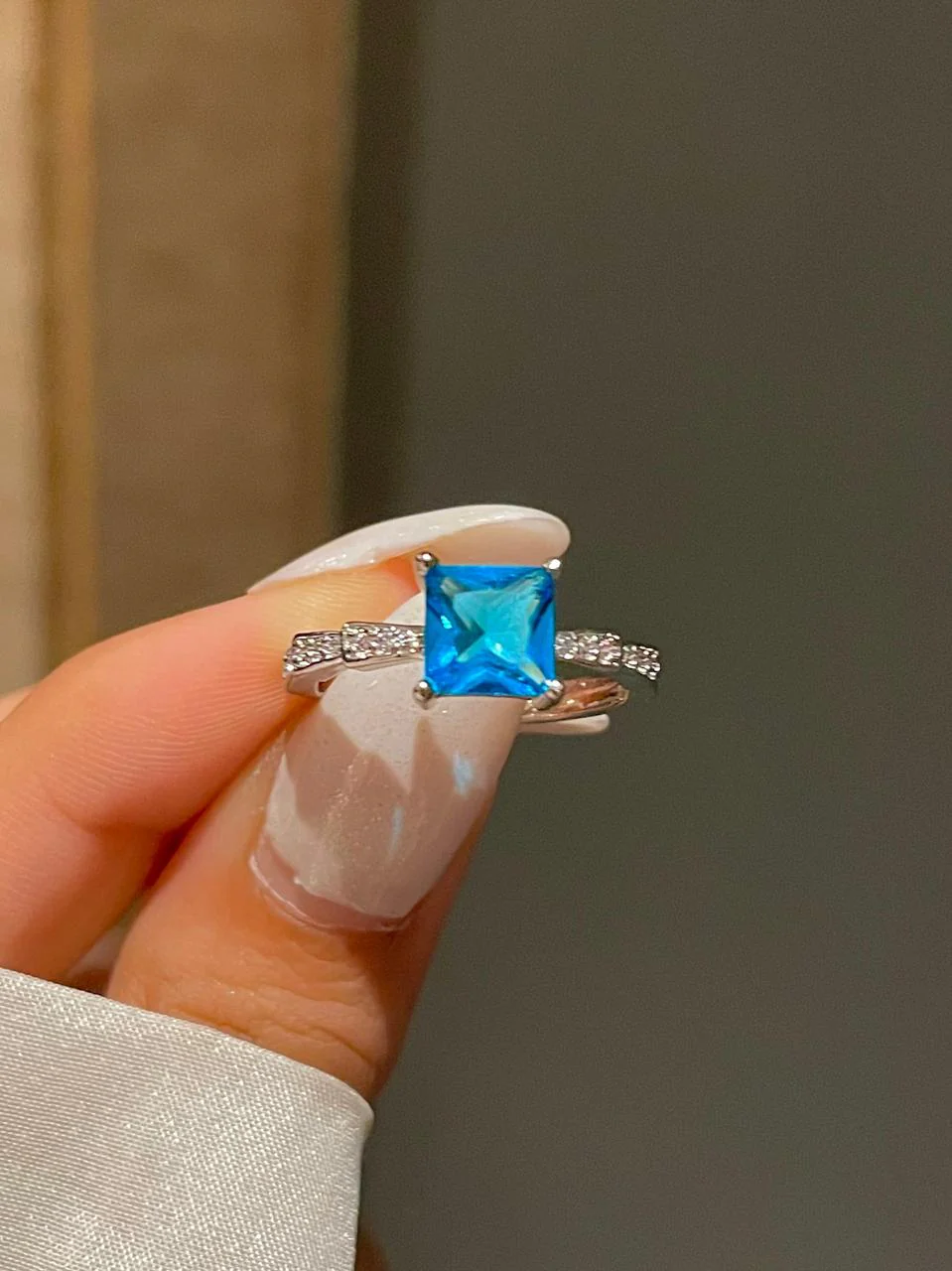 Square cut Ring- teal blue - Image 2