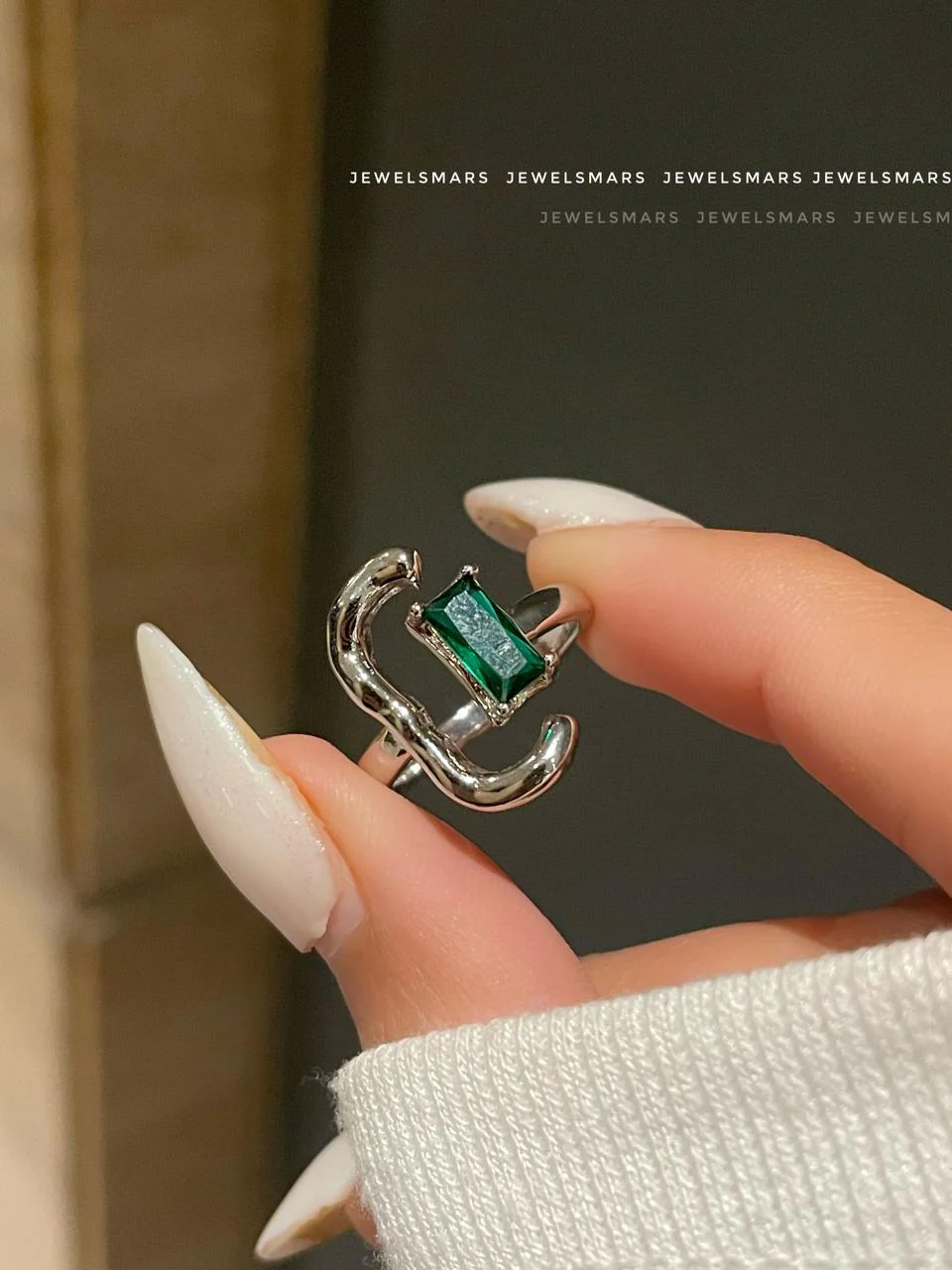 Statement Ring- green - Image 2