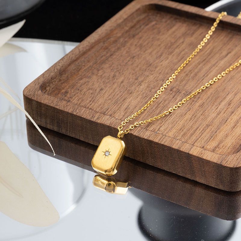 Stellar Luxe Necklace - Image 2