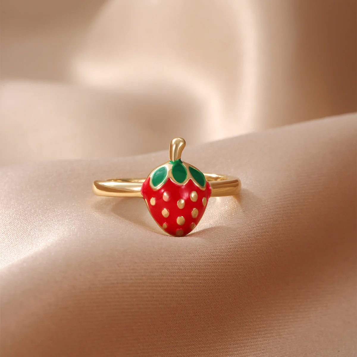 Strawberry Baby! Pinteresty Ring - Image 3
