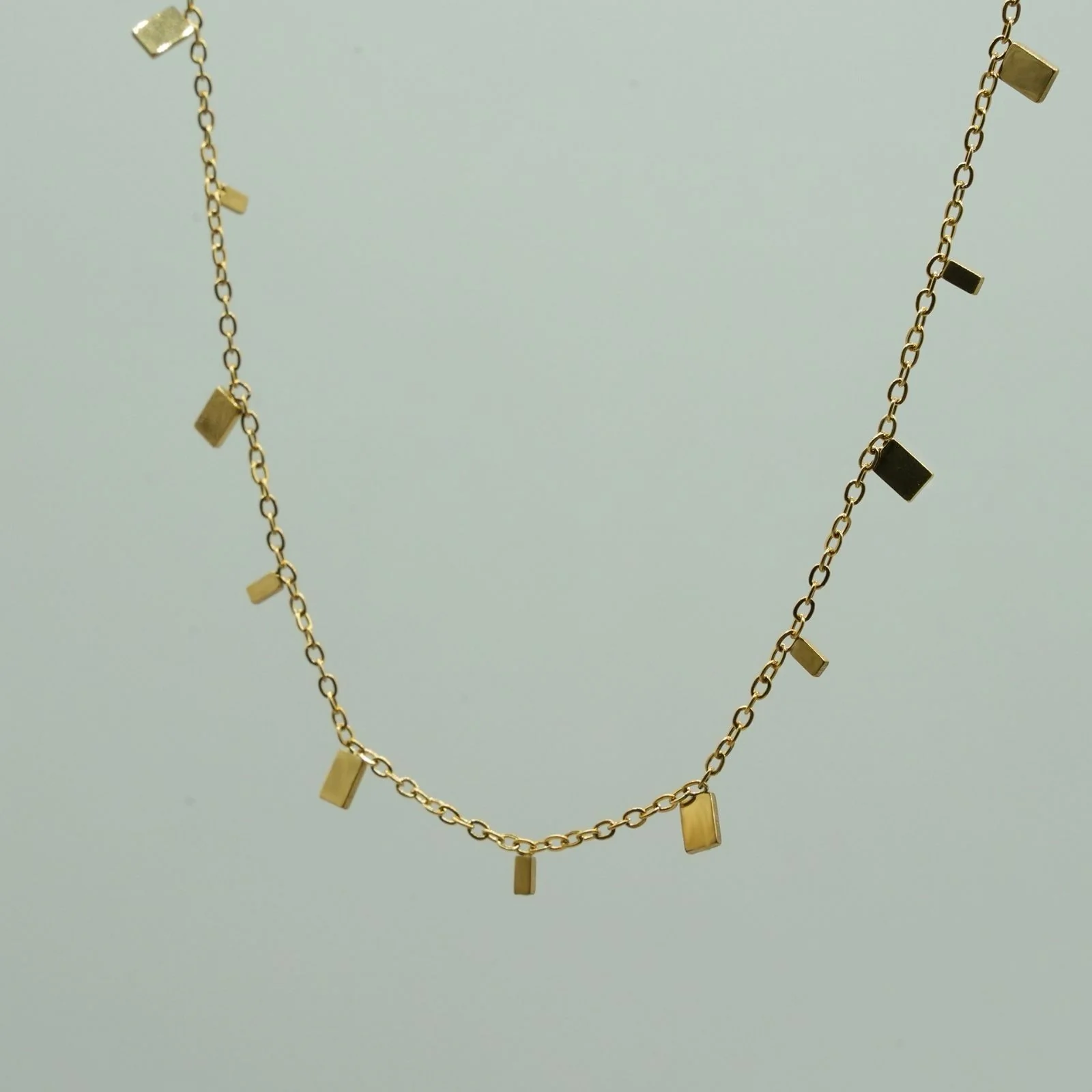 Subtle Glow Gold Necklace - Image 4
