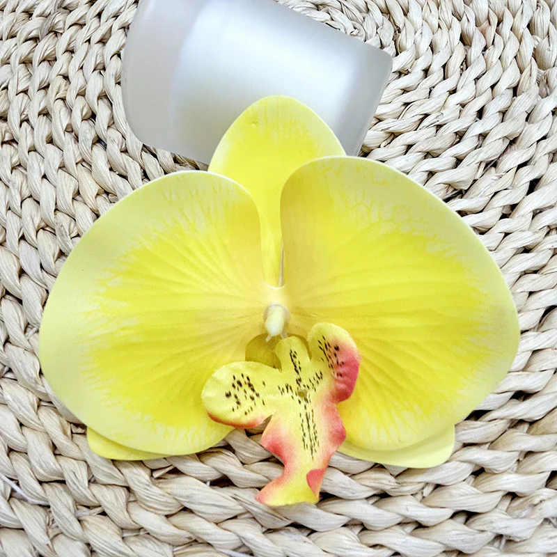 Summer Splash Orchid Hair Clip - Image 2