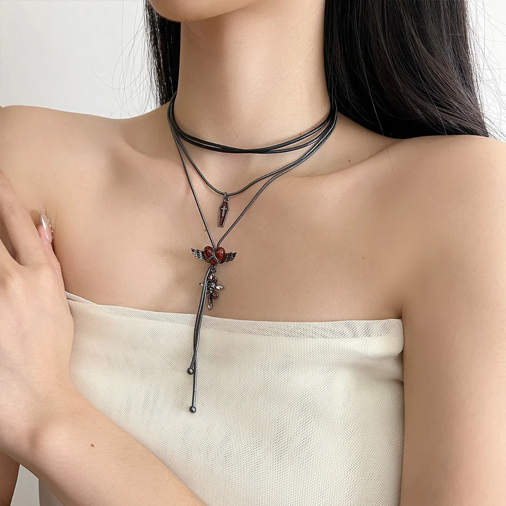 Sweet n Sinister! Heart Necklace - Image 5