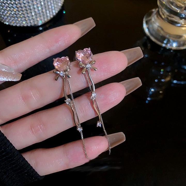 Sweetheart Romance Earrings - Image 3