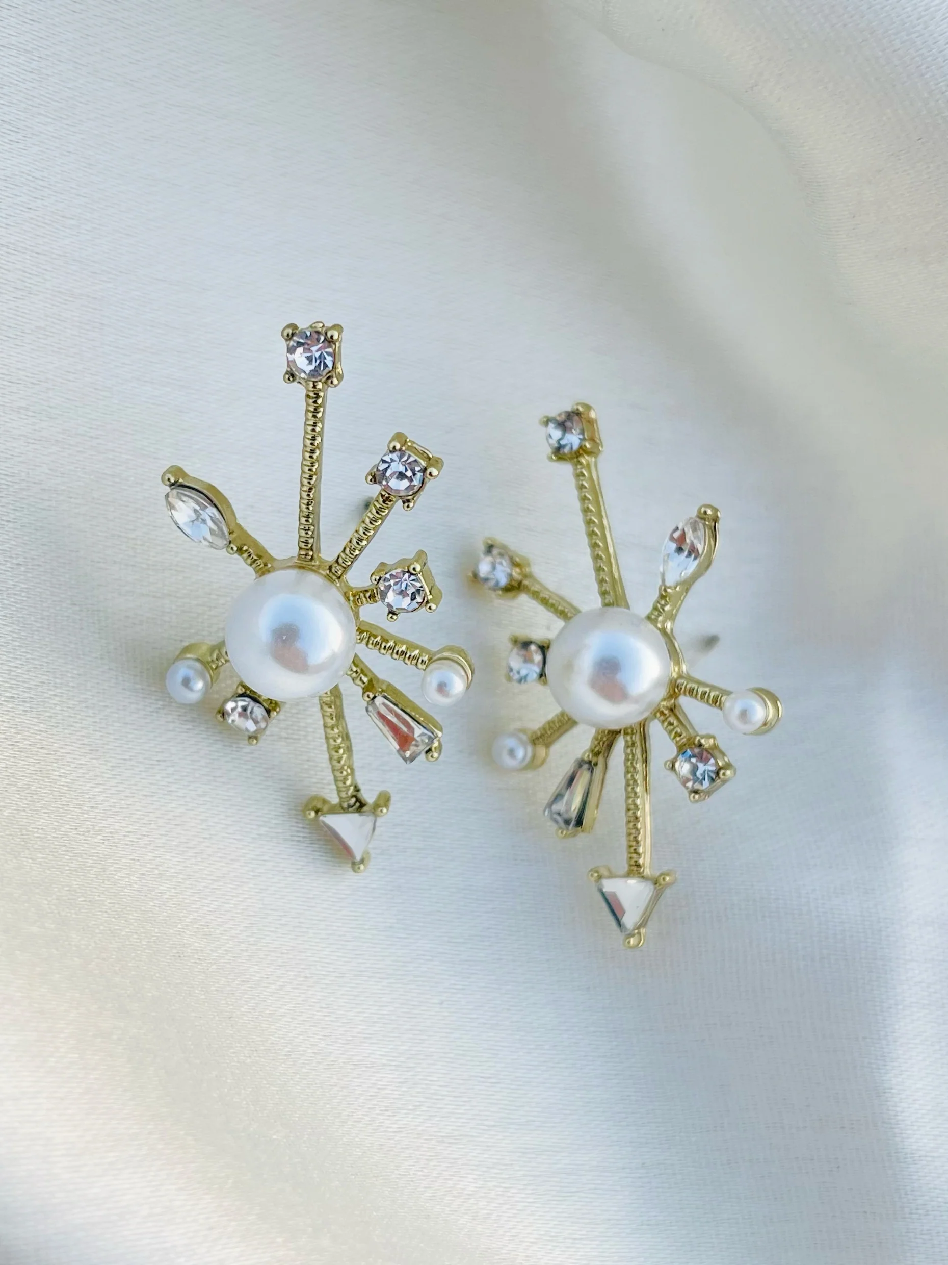 Take a Bow Earrings
