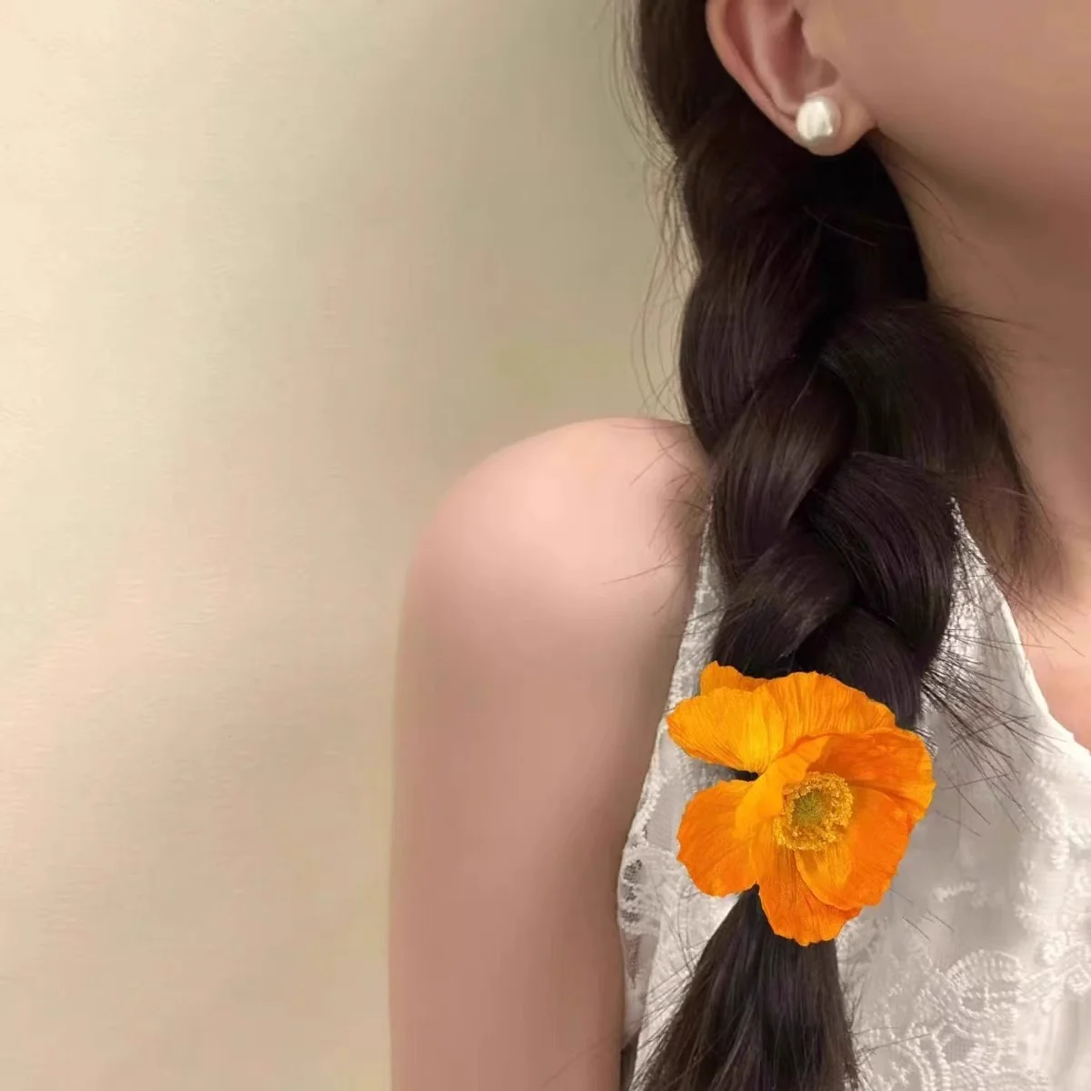 Tangerine Ombre Poppy Hair Clip - Image 2