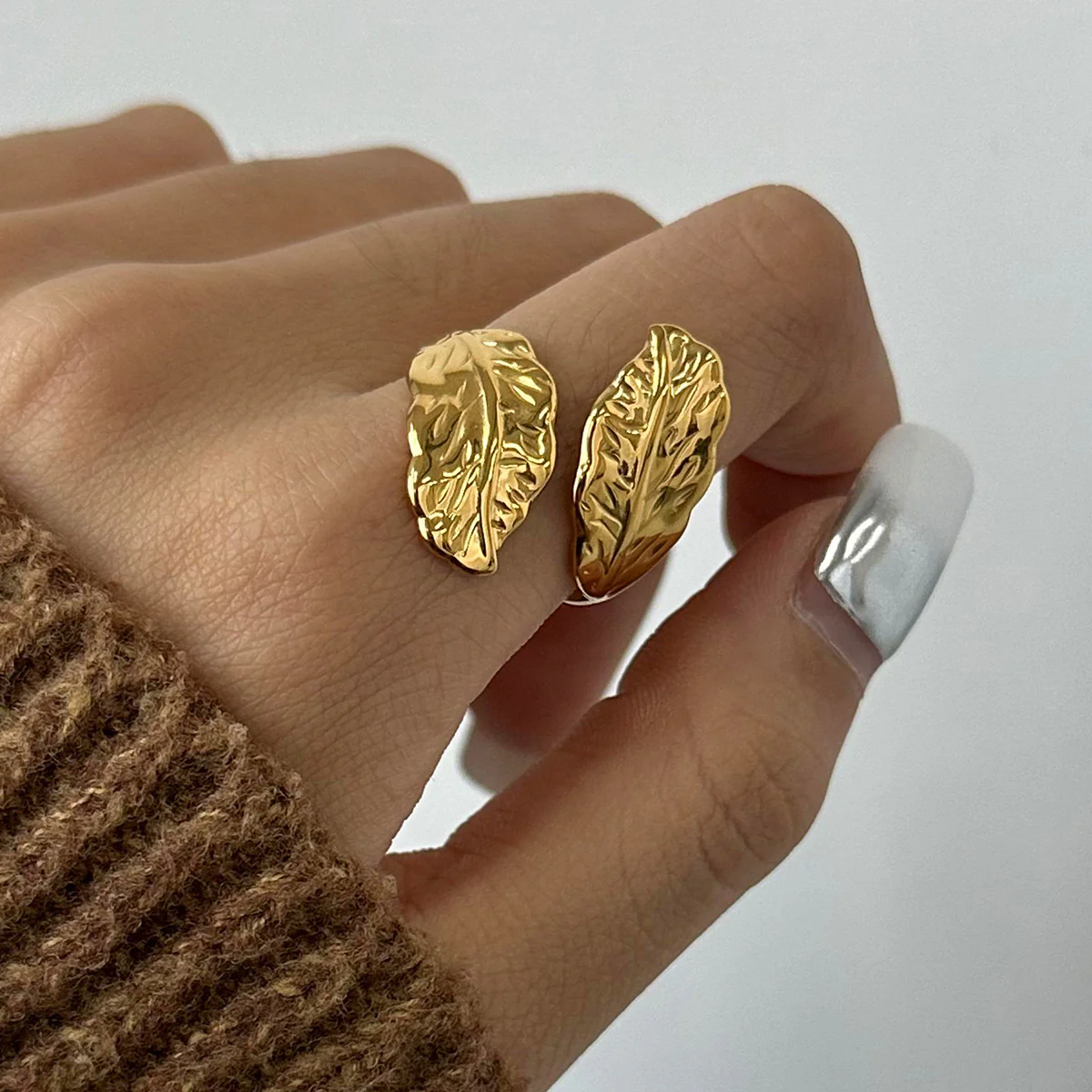 Textured Twig Wrap Ring - Image 2