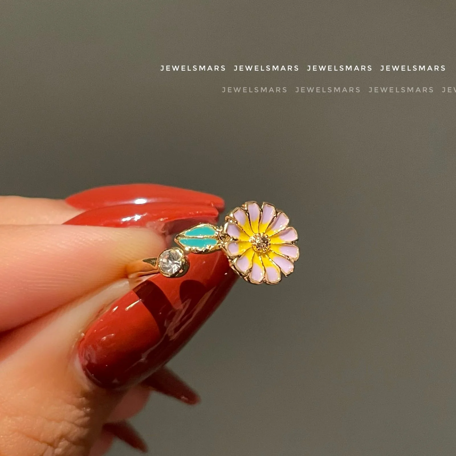 The Daisy Bloom Ring - Image 3