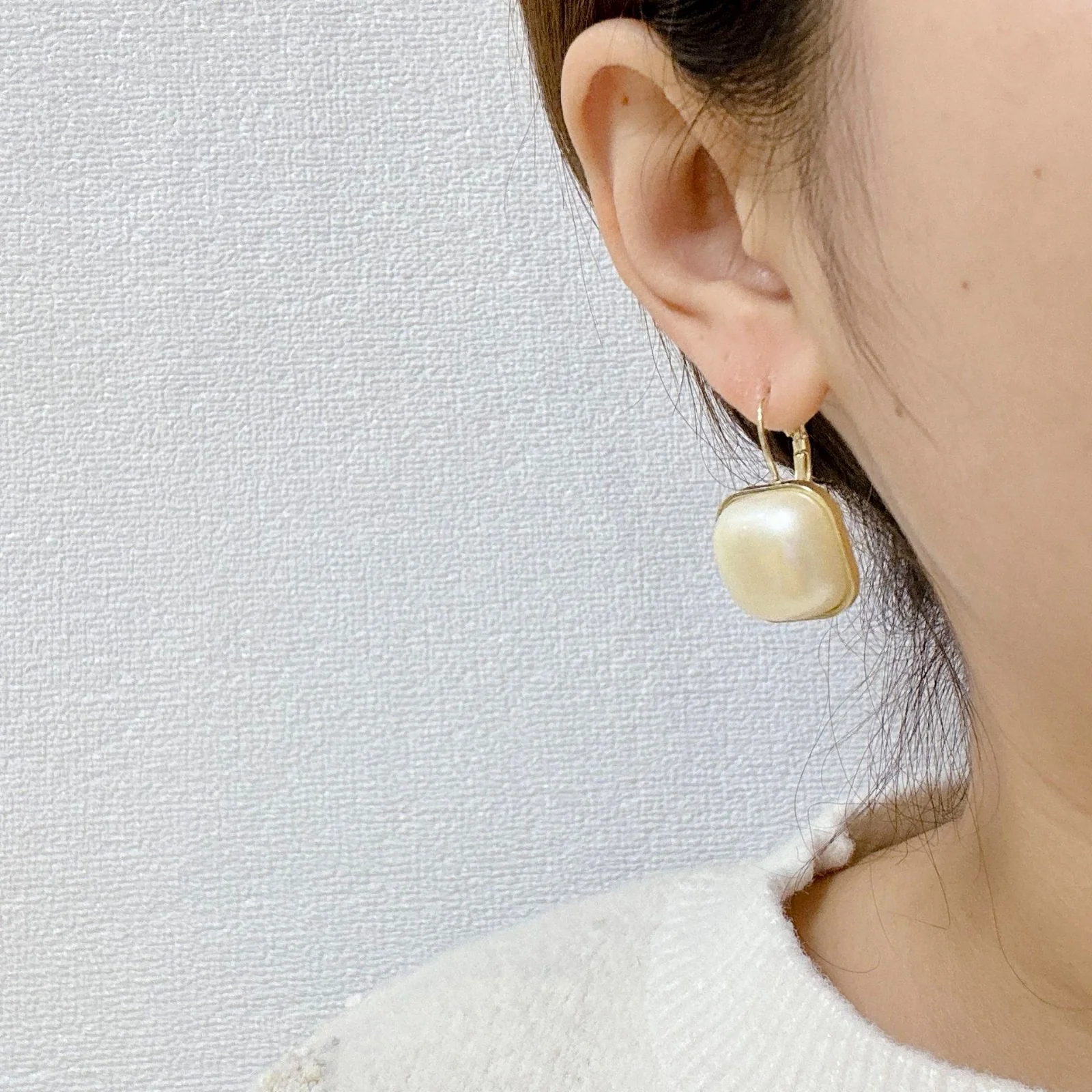 The Duchess Pearls! Earrings - Image 4