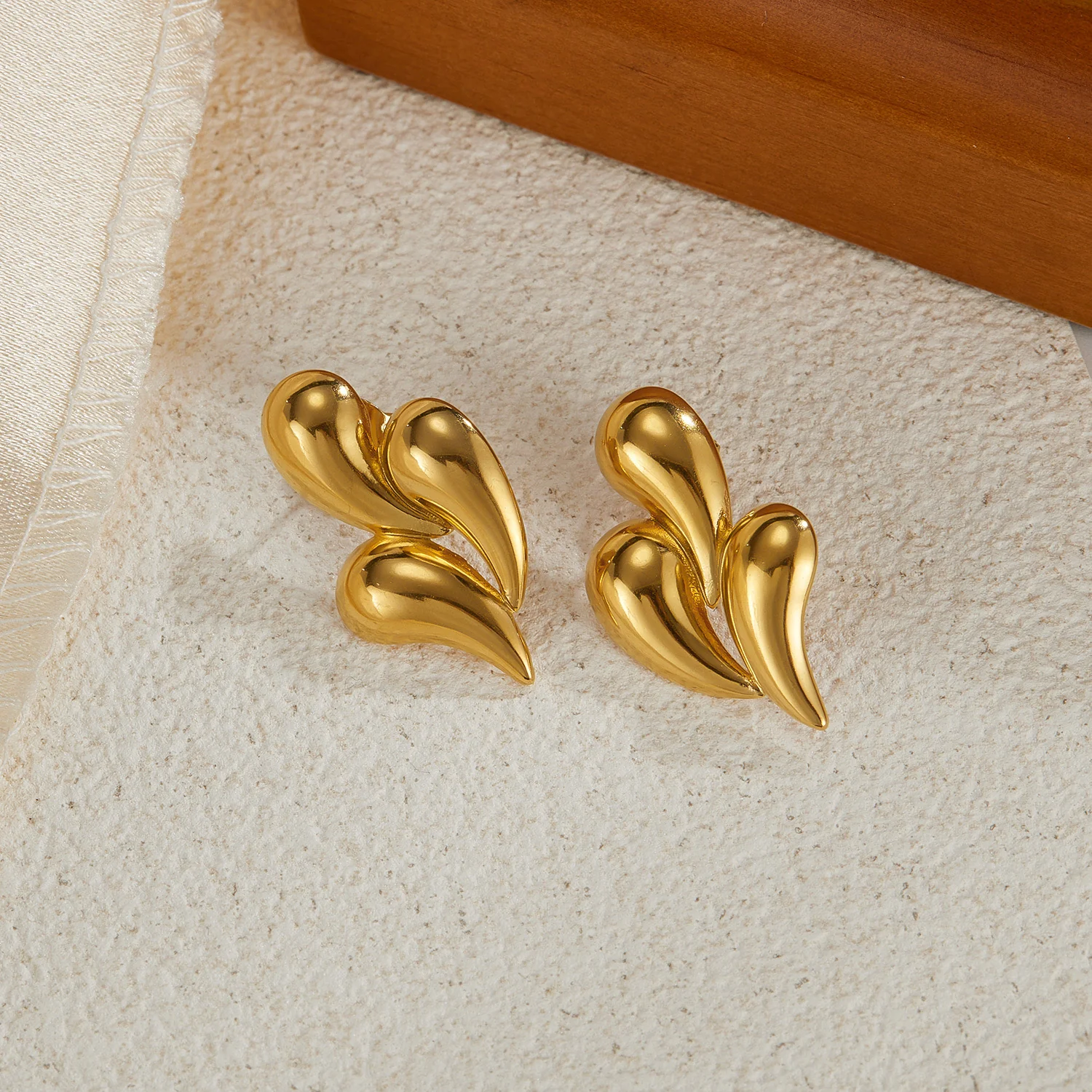 The Luxe Trio Earrings - Image 3