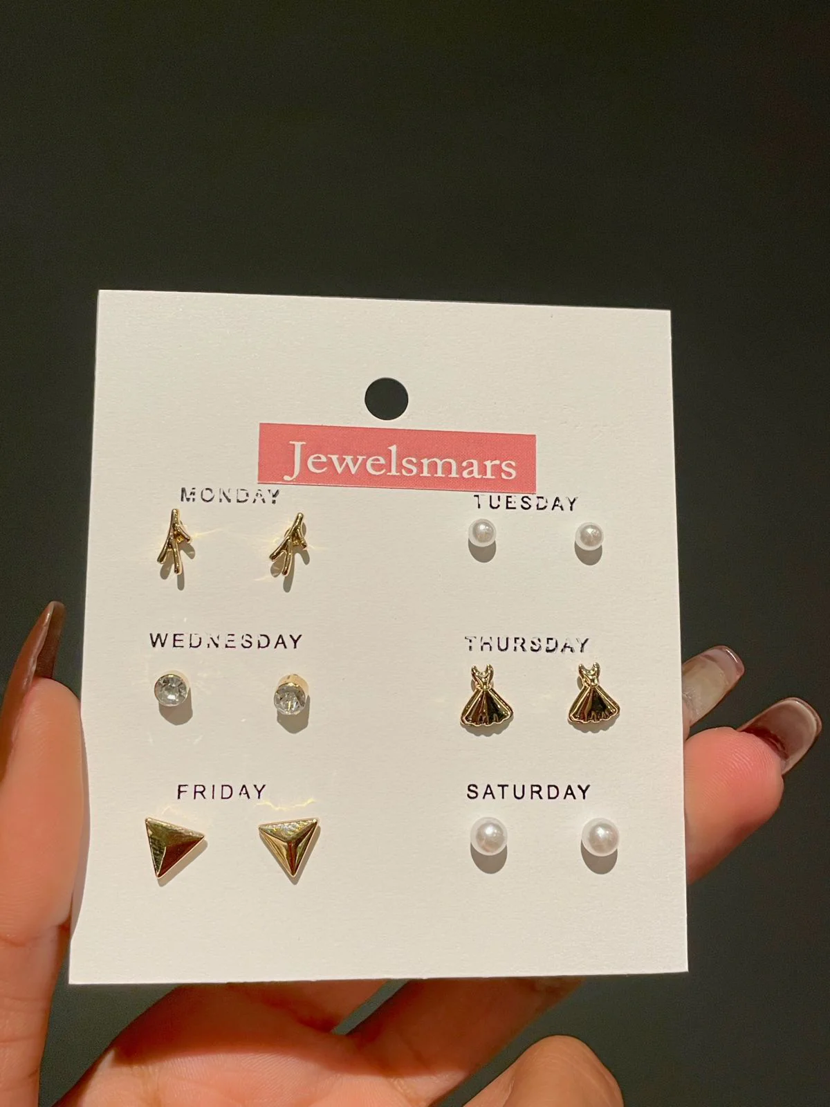 “The Party Dress” weekly stud earrings set combo