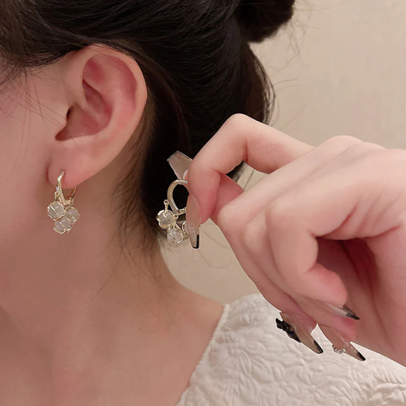 The Pearly Romance Hoop style Earrings - Image 4