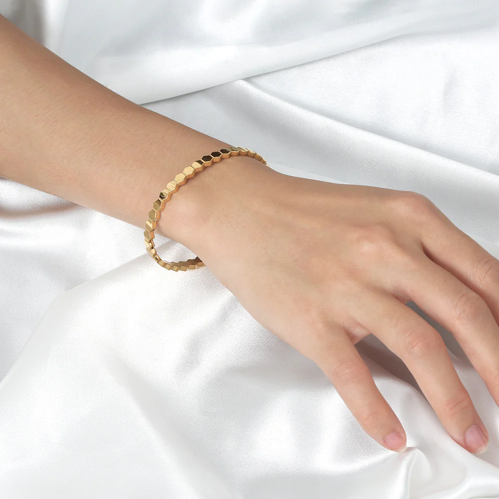 Thea Geometric Bracelet - Image 3