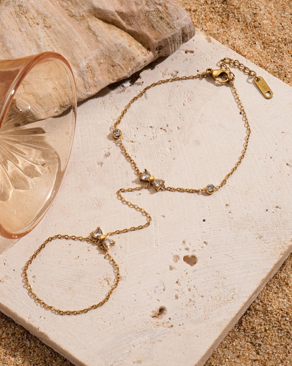 Threads of Gold! Bow Hand-chain - Image 3