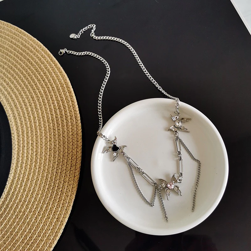 Three Wicked Spiders Necklace - Image 4