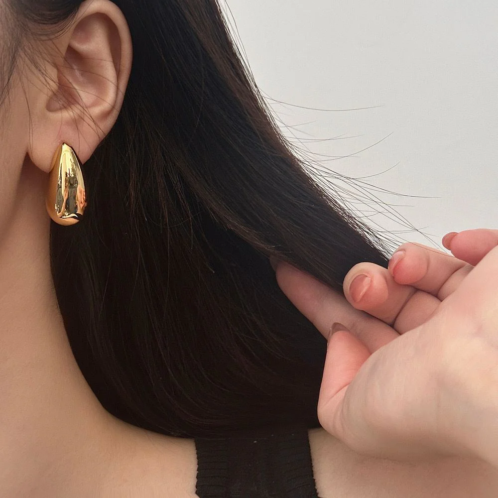 Tiffany Teardrop Earrings - Image 5