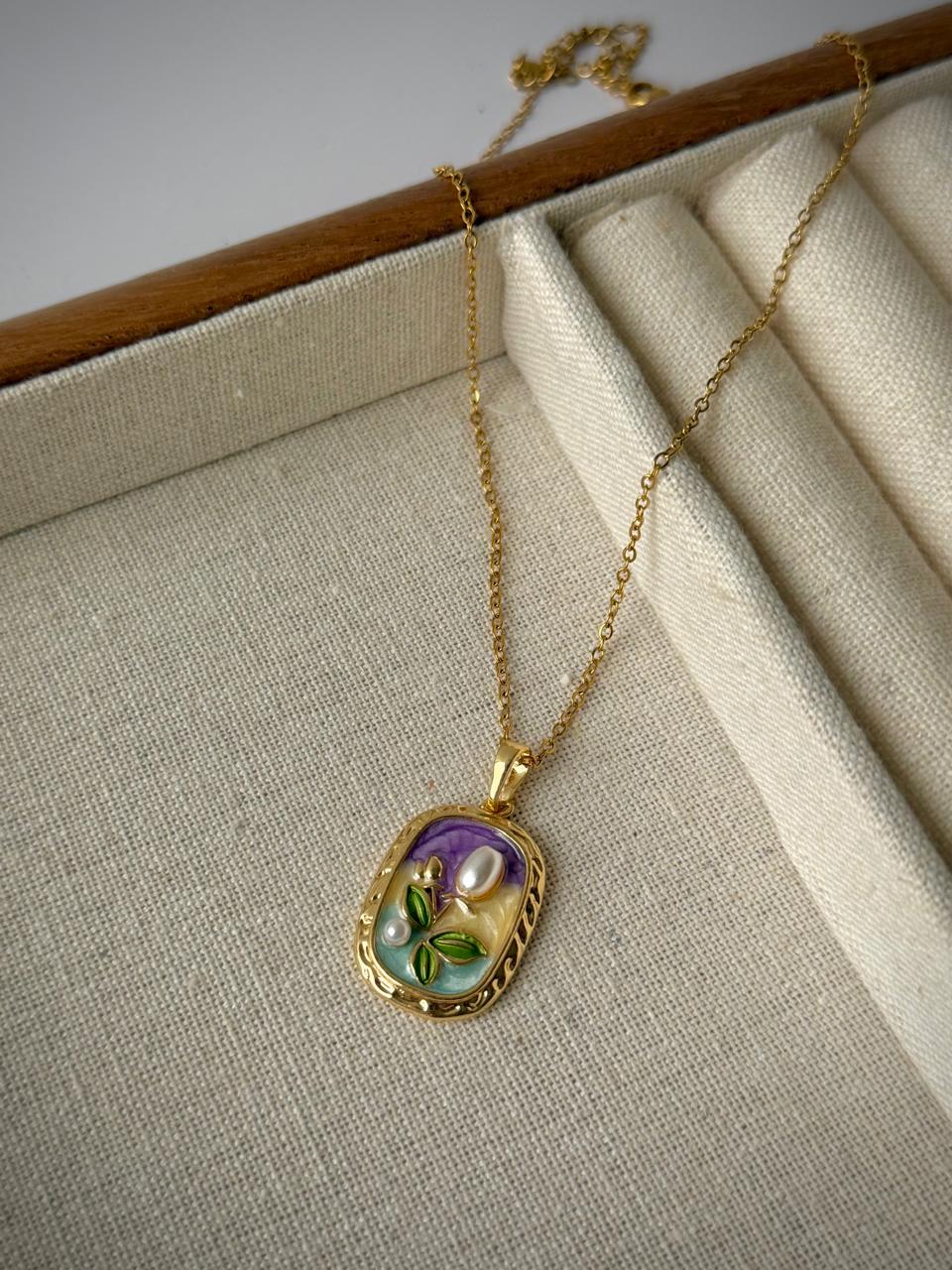 Timeless Garden Vintage Necklace - Image 2