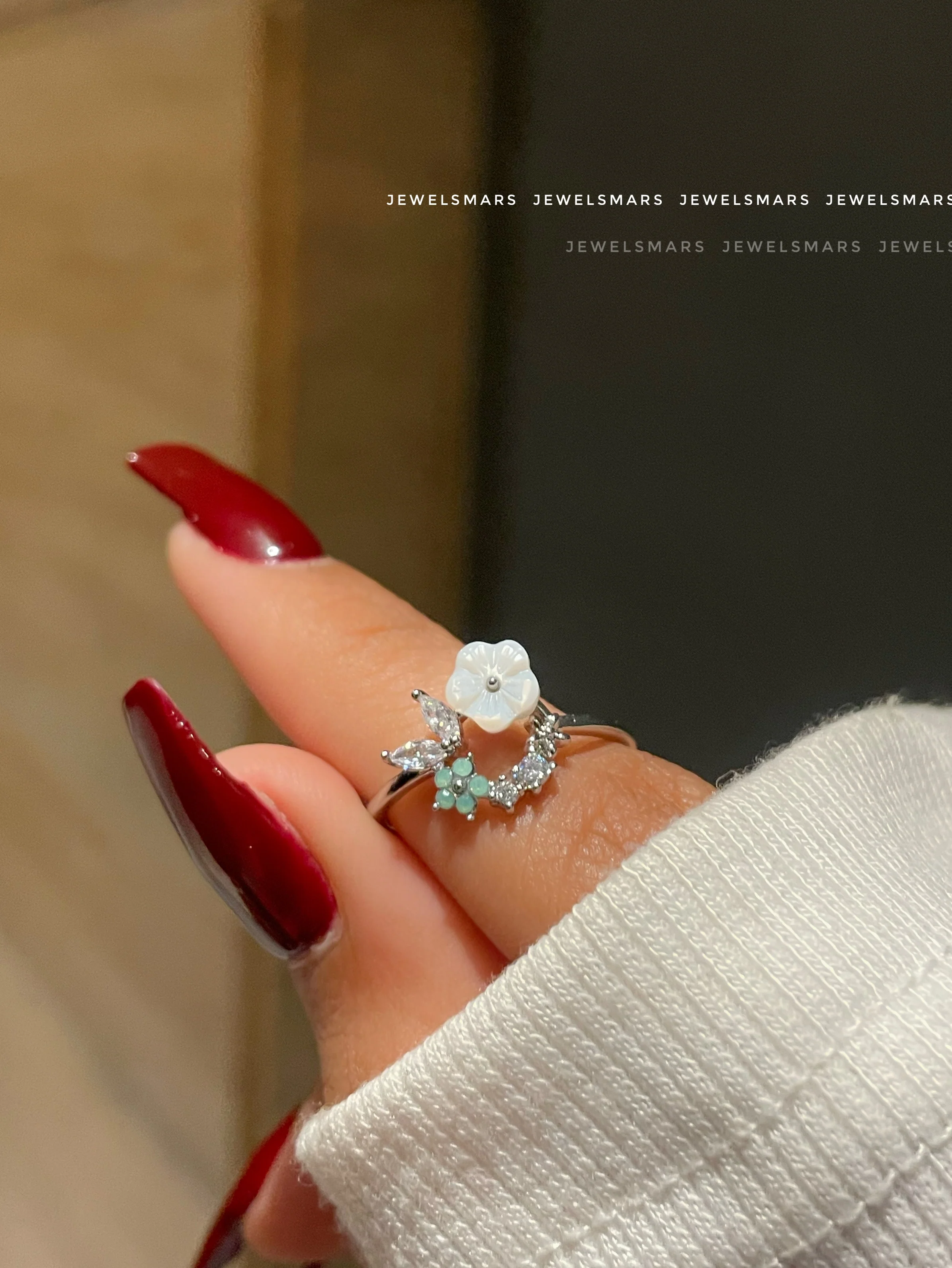 Tinkerbell Floral Princess Ring - Image 2