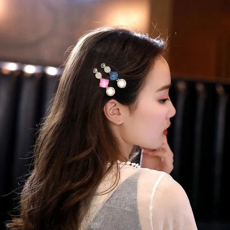 Trendy Hairpins - Image 5
