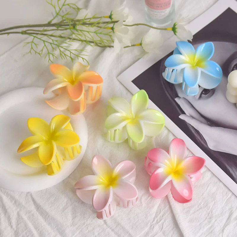 Trendy Island Floral Hair Claw - Image 9