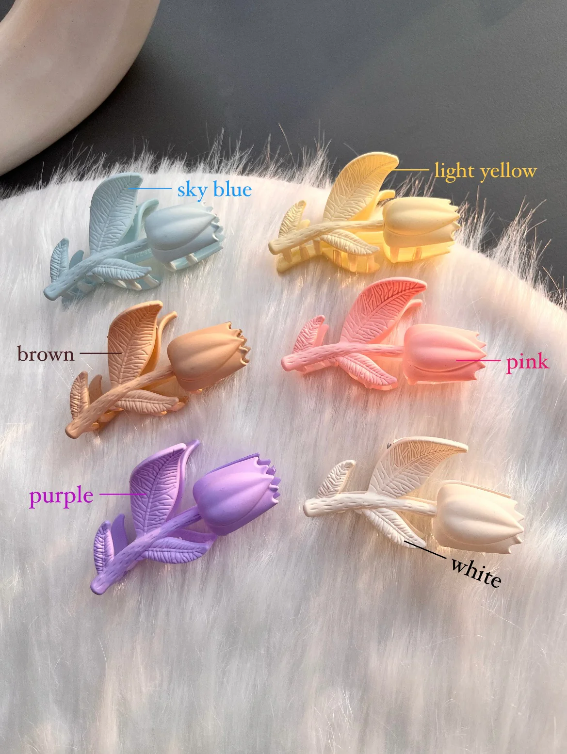 Tulip Claw Clutchers - Image 2