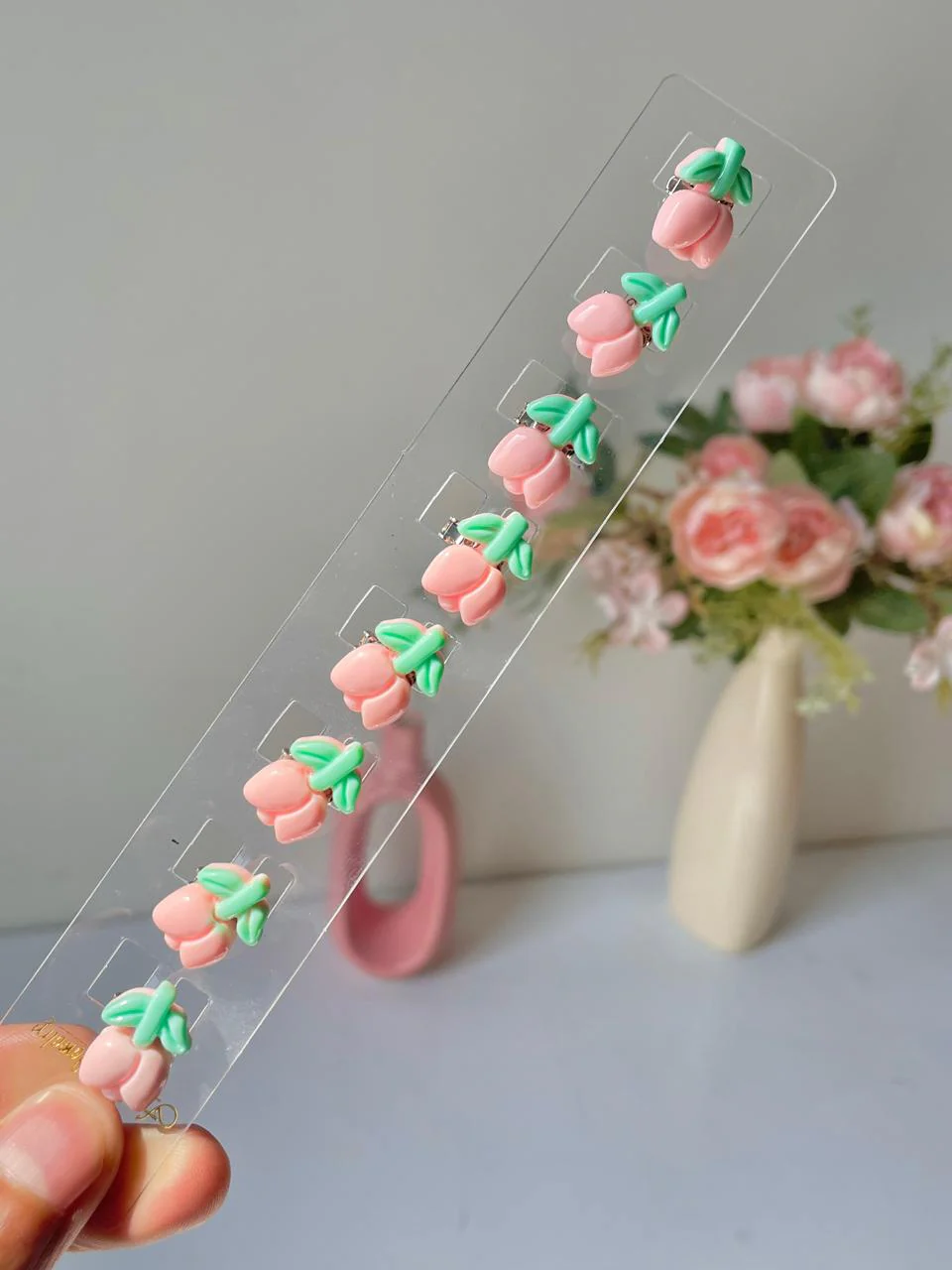 Tulip Crush Mini Pins (pack of 8) - Image 2