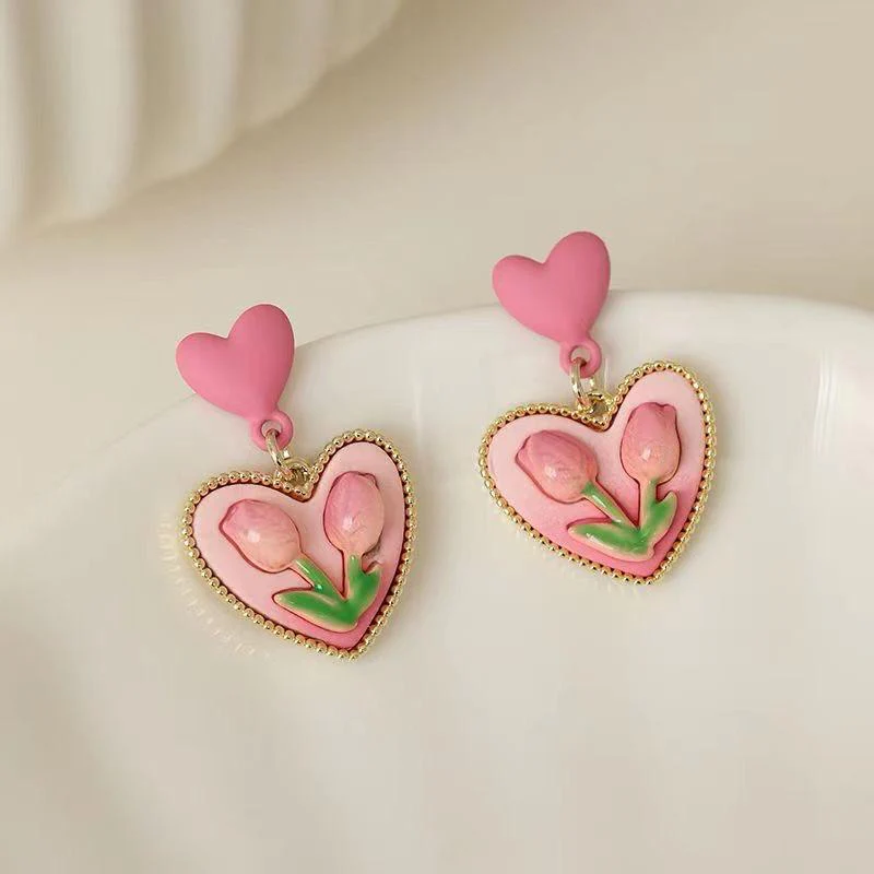 Tulip Heart Earrings - Image 2