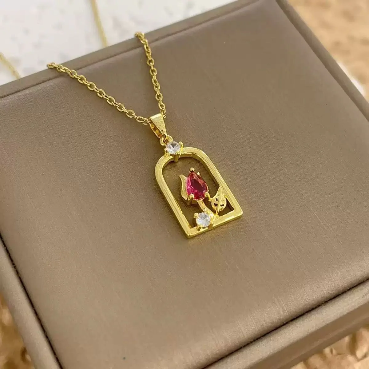 Tulip Heirloom Necklace