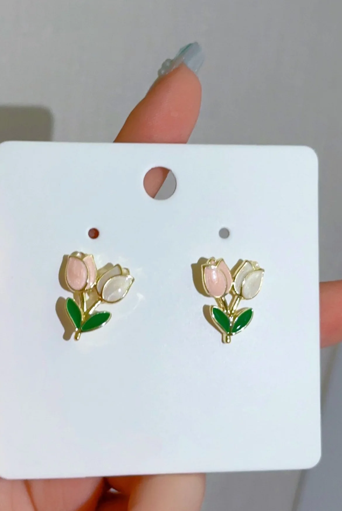 Tulips Lover Earrings - Image 4
