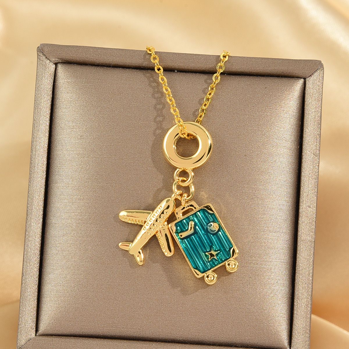 Turquoise Take-off Necklace - Image 3