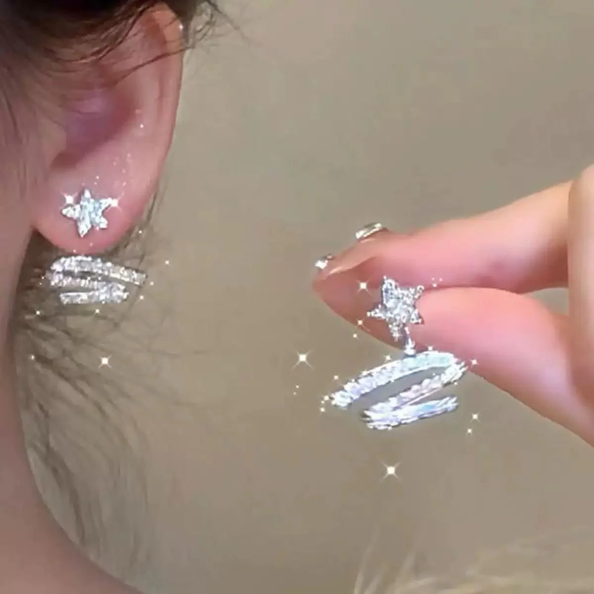 Twinkle-Twinkle Star Earrings - Image 3