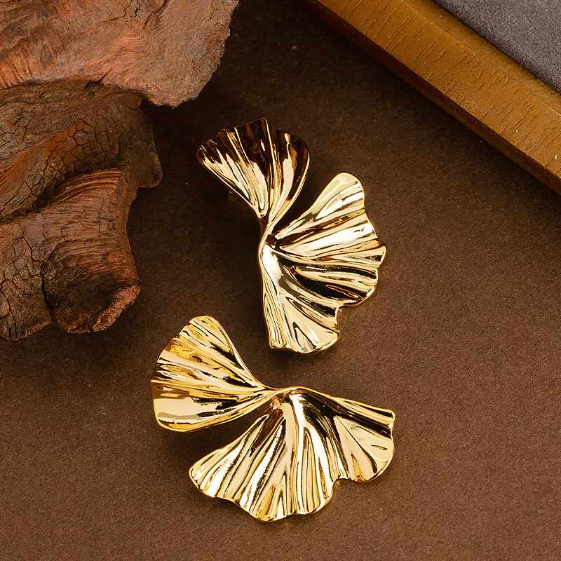 Twisted Florette Earrings - Image 2