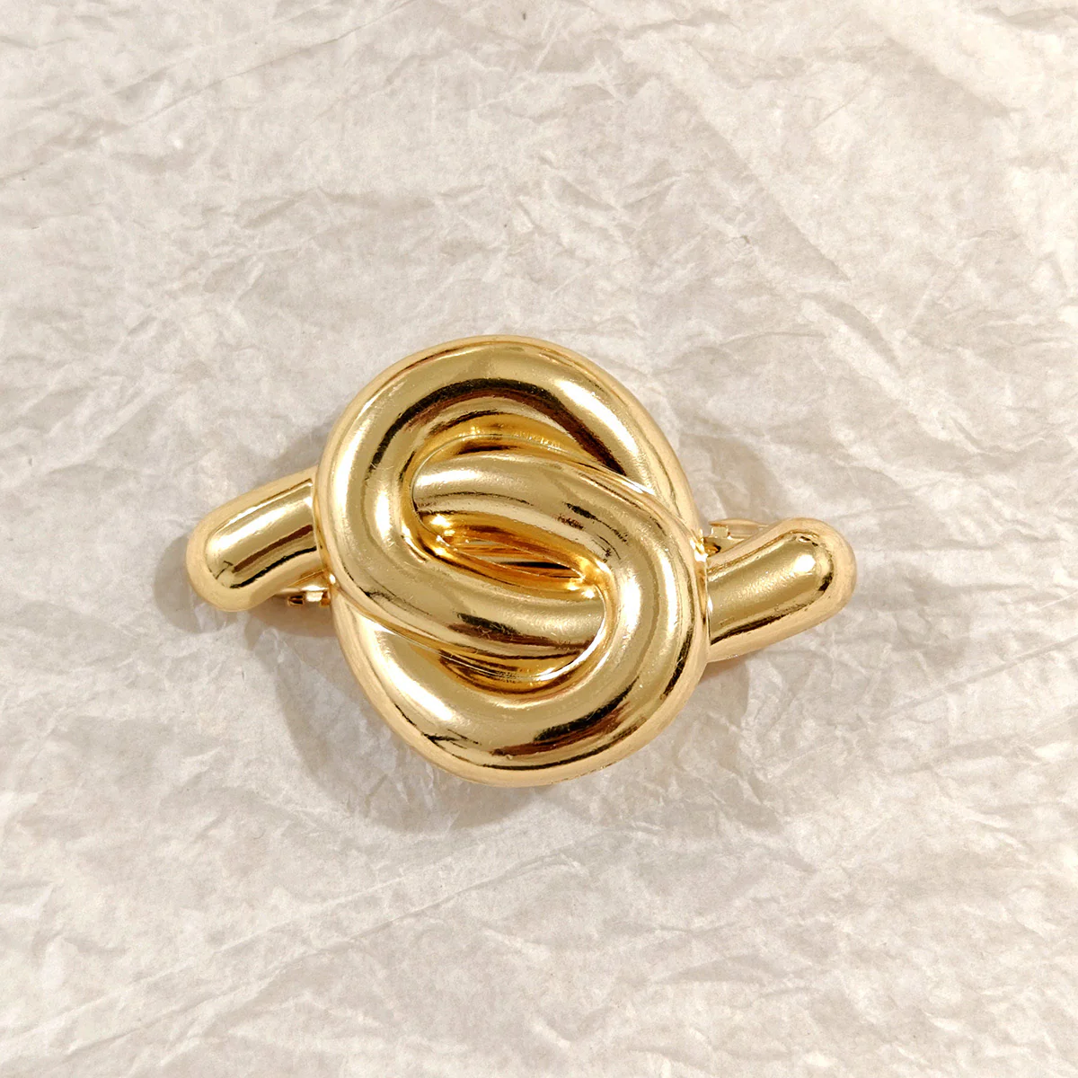 Twisted Metal Statement Hair Tie - Image 2