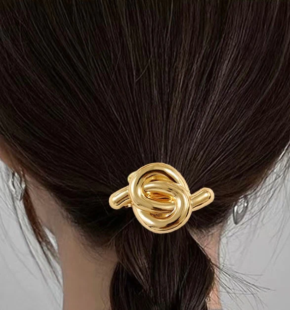 Twisted Metal Statement Hair Tie - Image 3