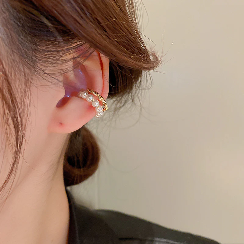 Twisted Pearls Earcuff(1 pc)