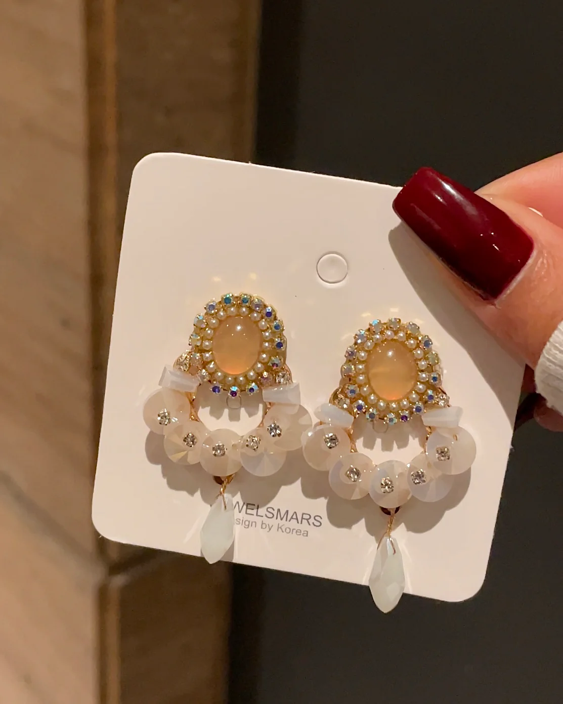 Soft Glam Dreamy Earrings - Image 2