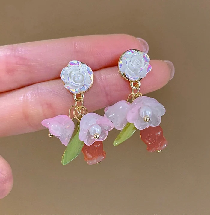 Valley of Rose Earrings - Image 2