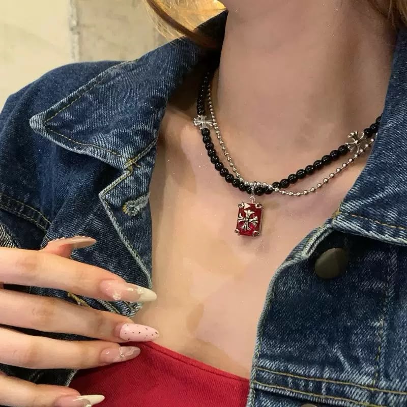 Vampire Royalty Layered nacklace - Image 4