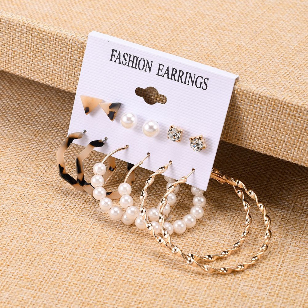 Vannila combo of 6 pair of Earrings - Image 5