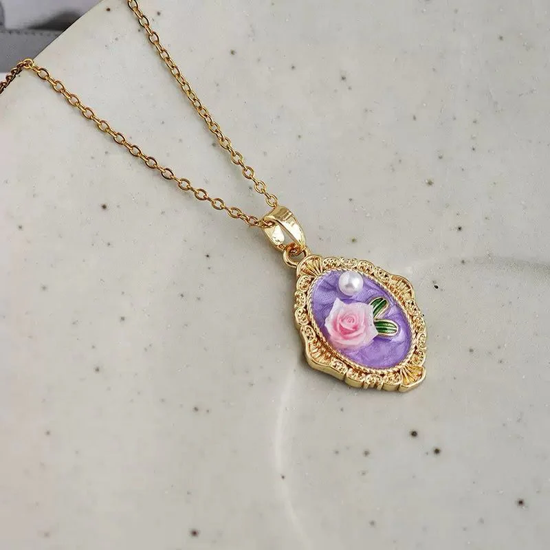 Victorian Blossom Vintage Necklace - Image 2