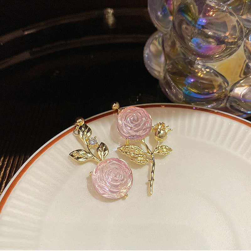 Victorian Heirloom Earrings - Image 4