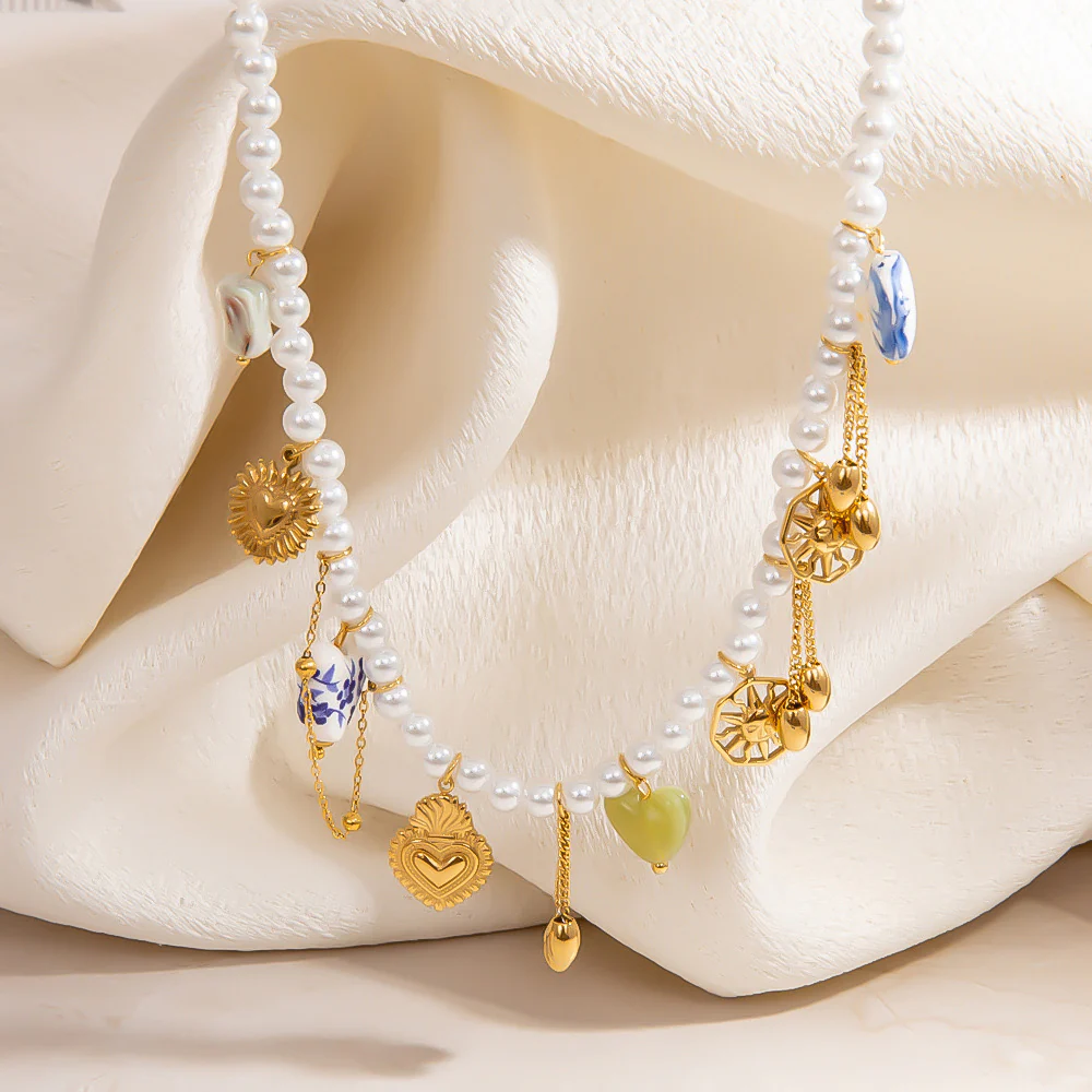 Victorian High-tea Necklace - Image 3