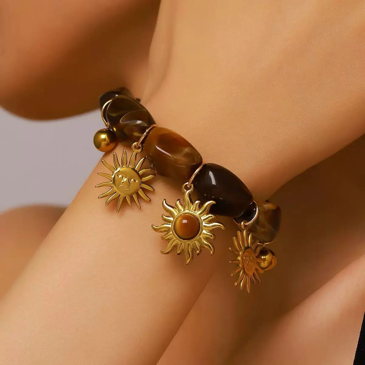 Vintage Brown Talisman Bracelet - Image 3