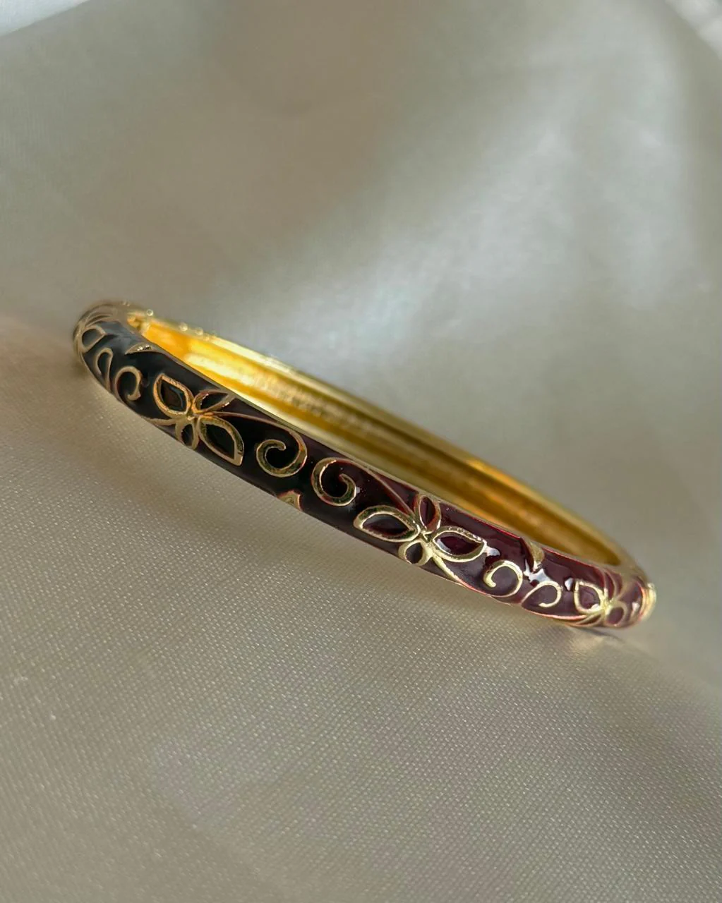 Vintage Swirls Enamel Bracelet - Image 2