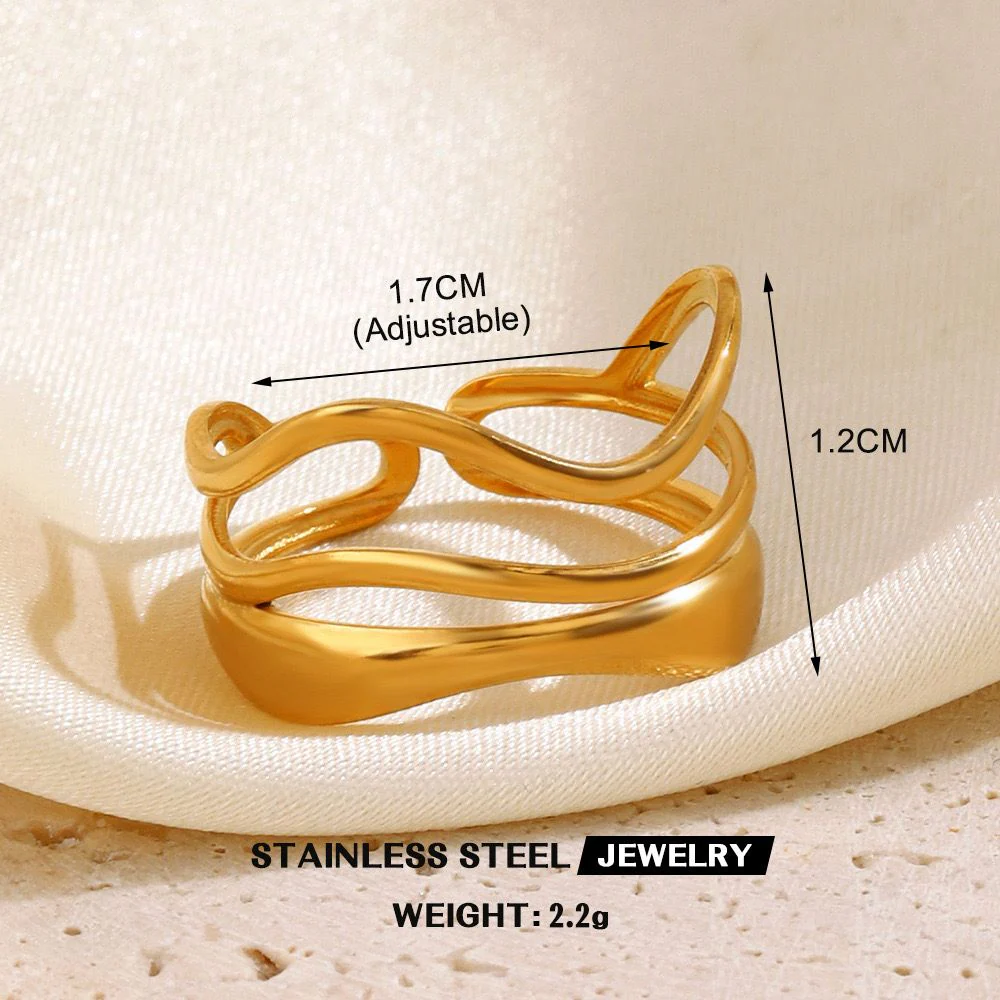 Wavy Baby Gold Ring - Image 3