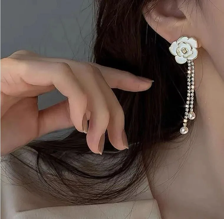 White Rose Earrings - Image 2